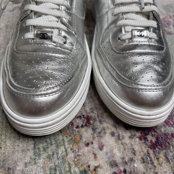 Chanel 2024 Interlocking CC Logo Sneakers - Picture 9 of 15